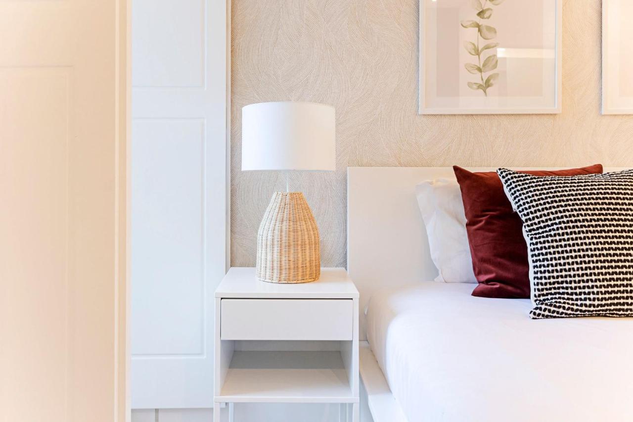 Wonderful Duplex W Private Patio & Ac By Lovelystay OOporto Exteriör bild